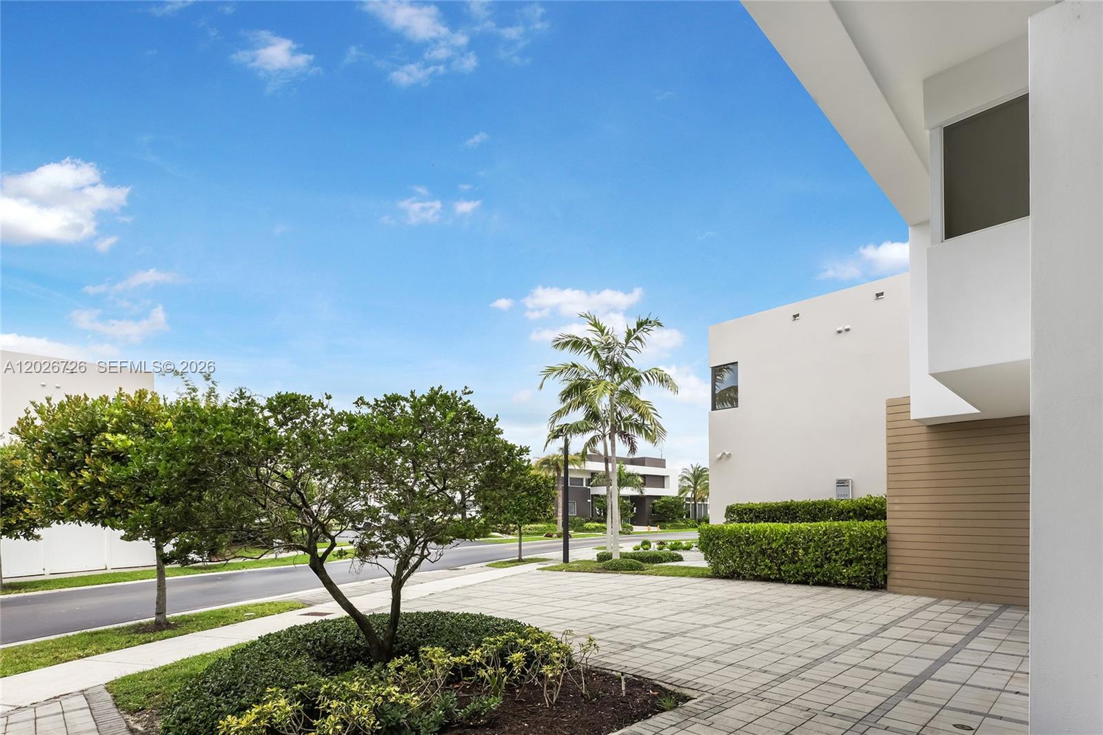 DORAL COMMONS RESIDENTIAL - Residential