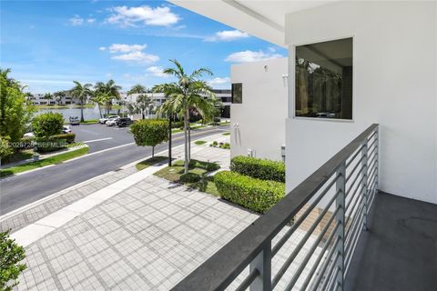 Tiny photo for 7441 NW 102nd Ct, Doral, FL 33178 (MLS # A12026726)