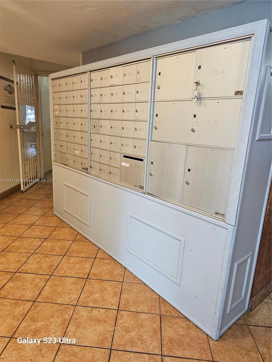 FIFITH MOORINGS CONDO - Residential