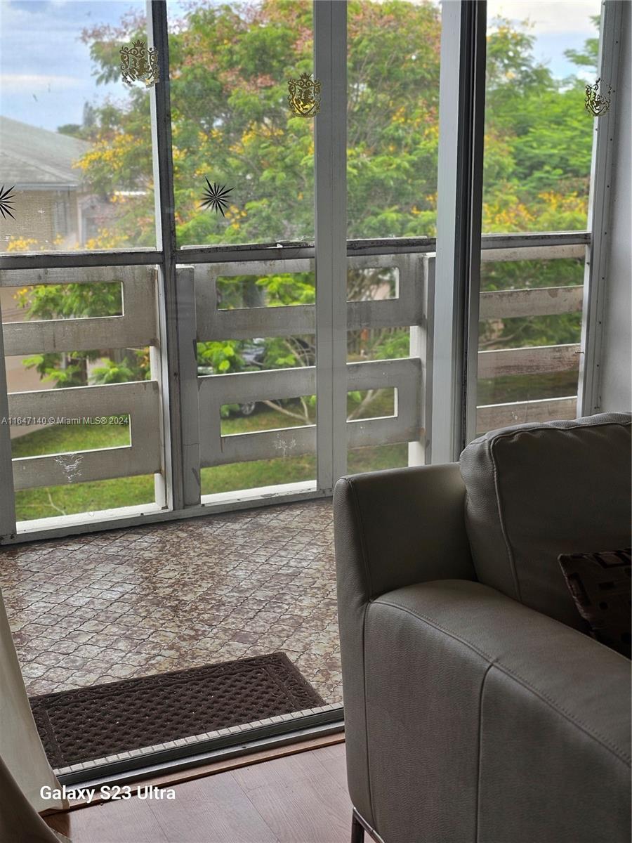 FIFITH MOORINGS CONDO - Residential