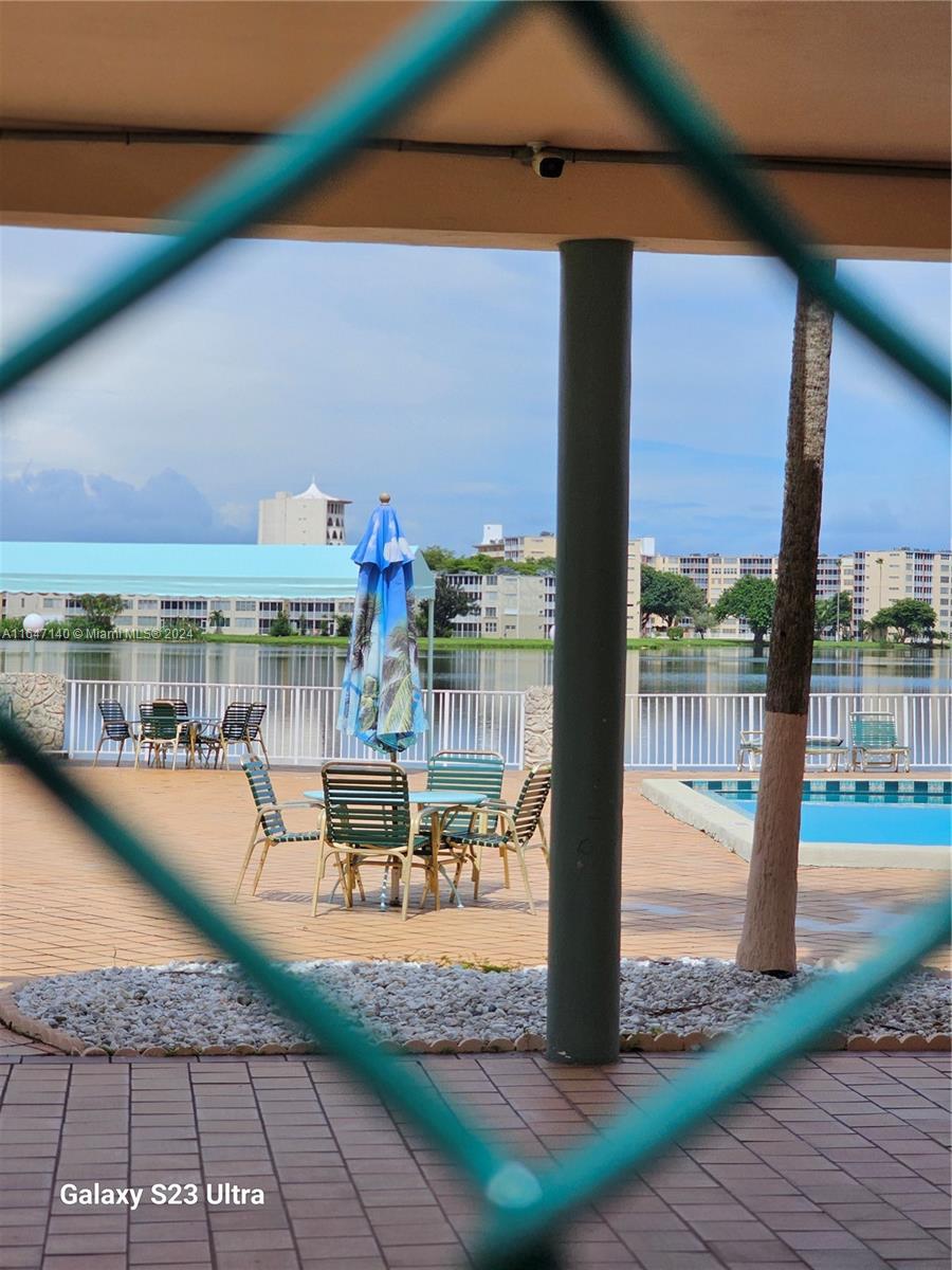 FIFITH MOORINGS CONDO - Residential