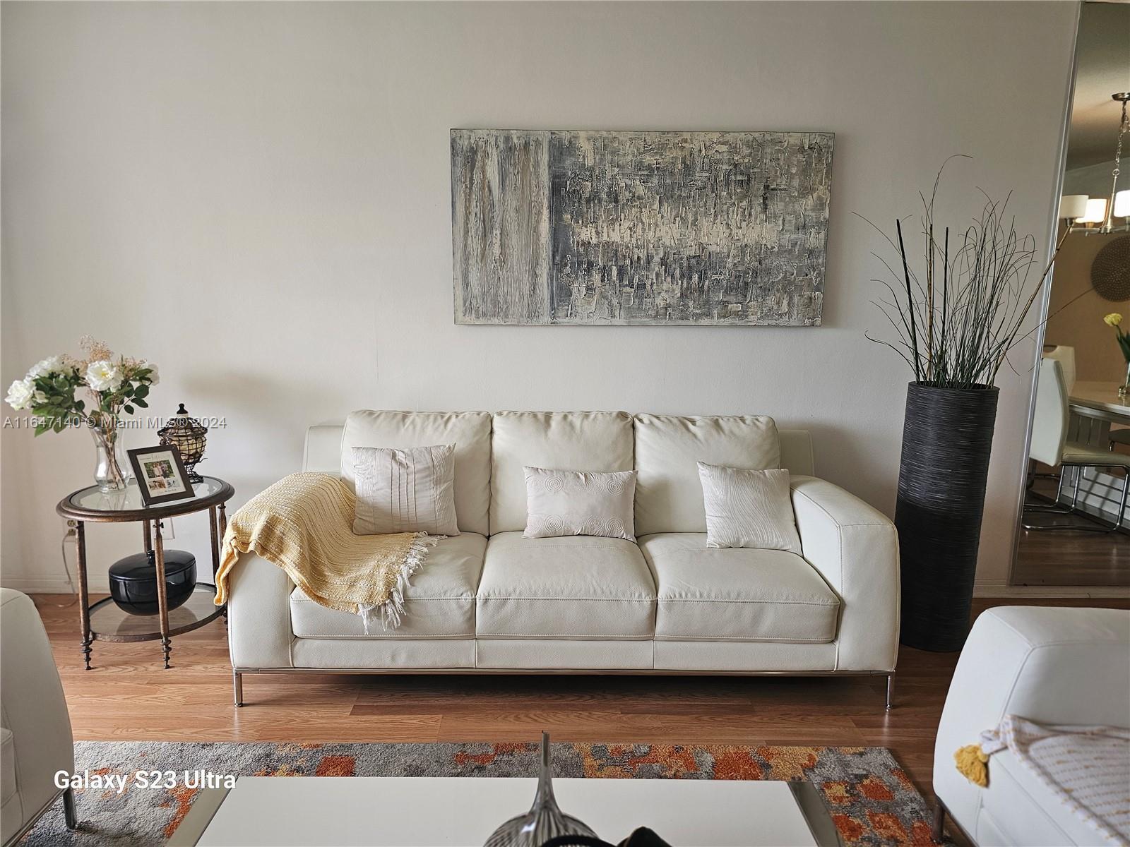 FIFITH MOORINGS CONDO - Residential
