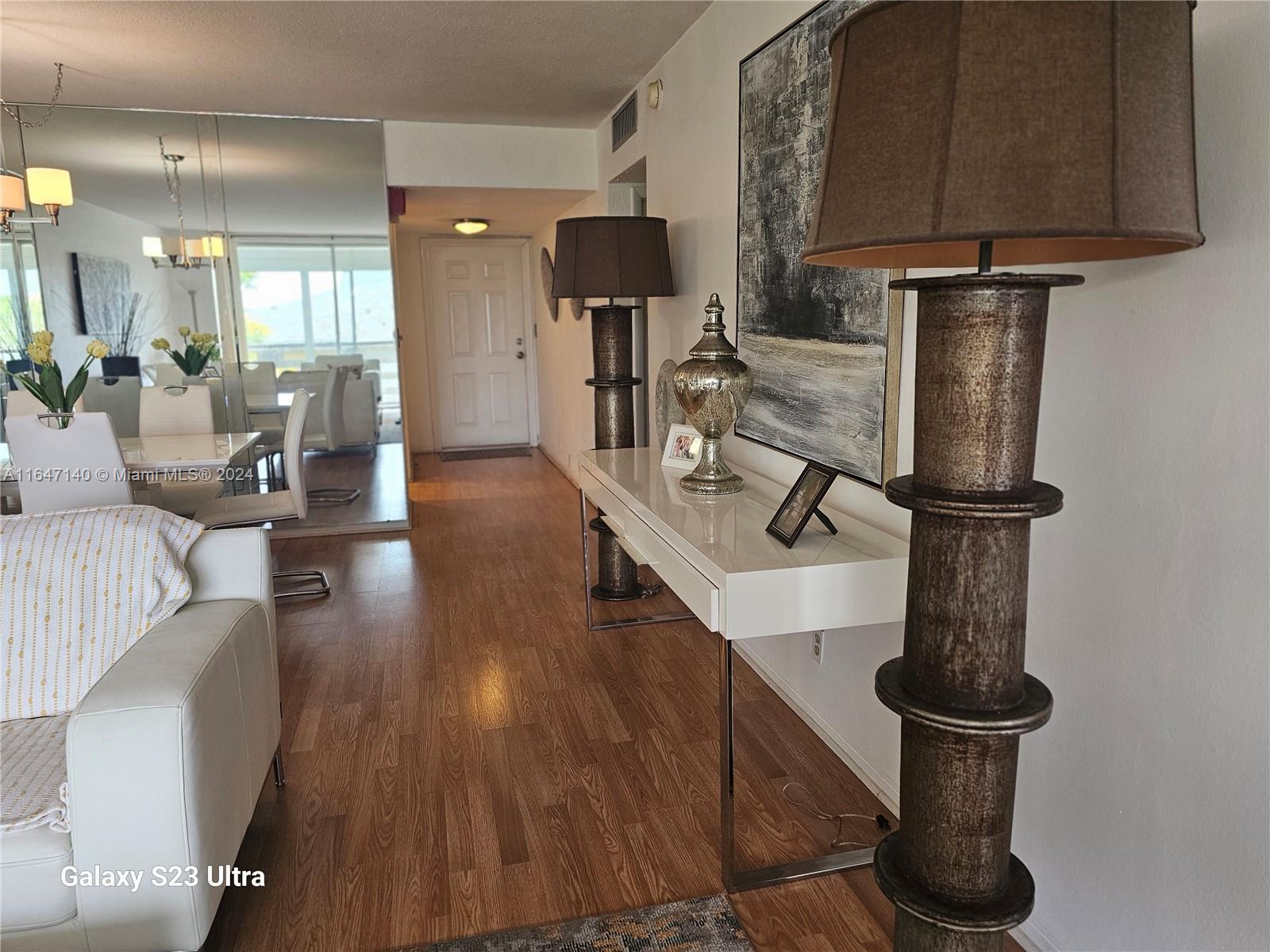 FIFITH MOORINGS CONDO - Residential