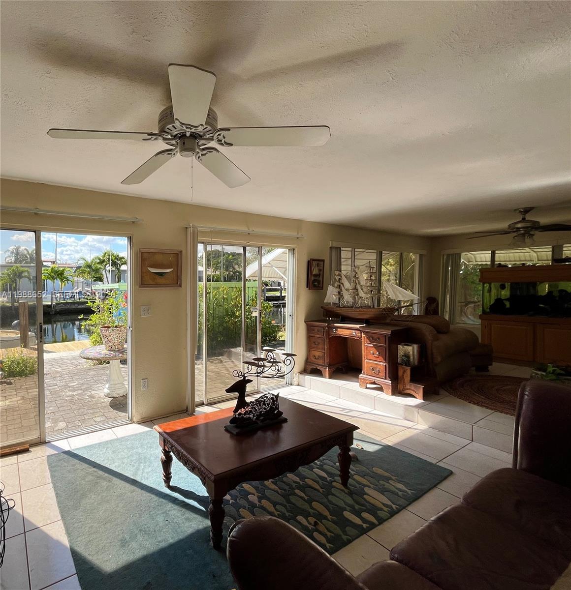 SOUTH NEW RIVER ISLES SEC - Residential