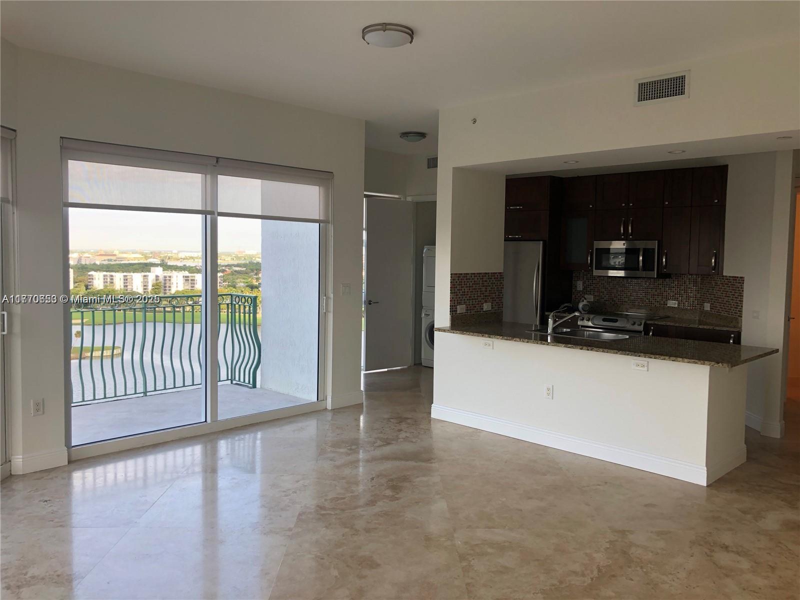 20000 E Country Club Dr TS02