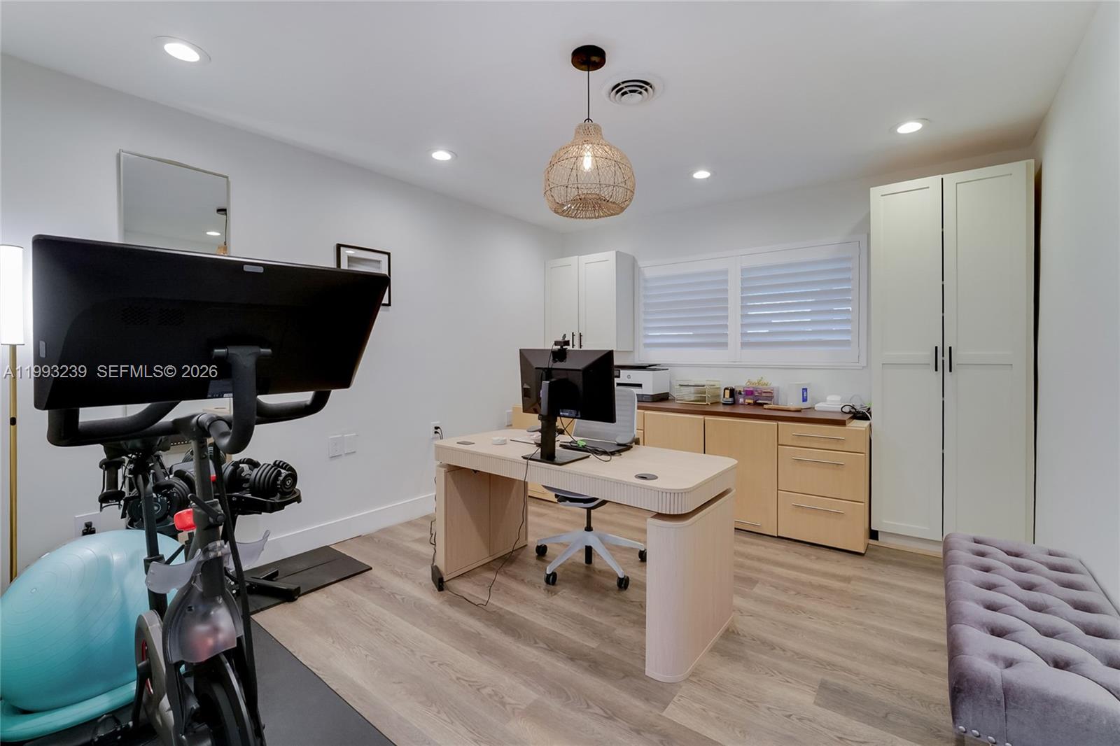 HALLMARK HGTS ESTS 7TH AD - Residential