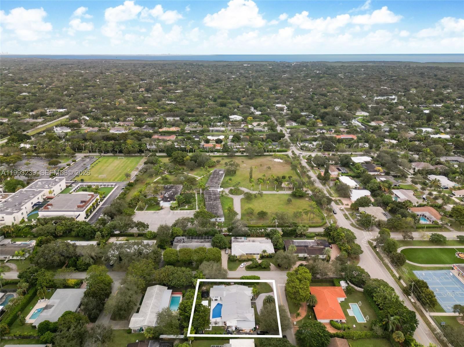 HALLMARK HGTS ESTS 7TH AD - Residential