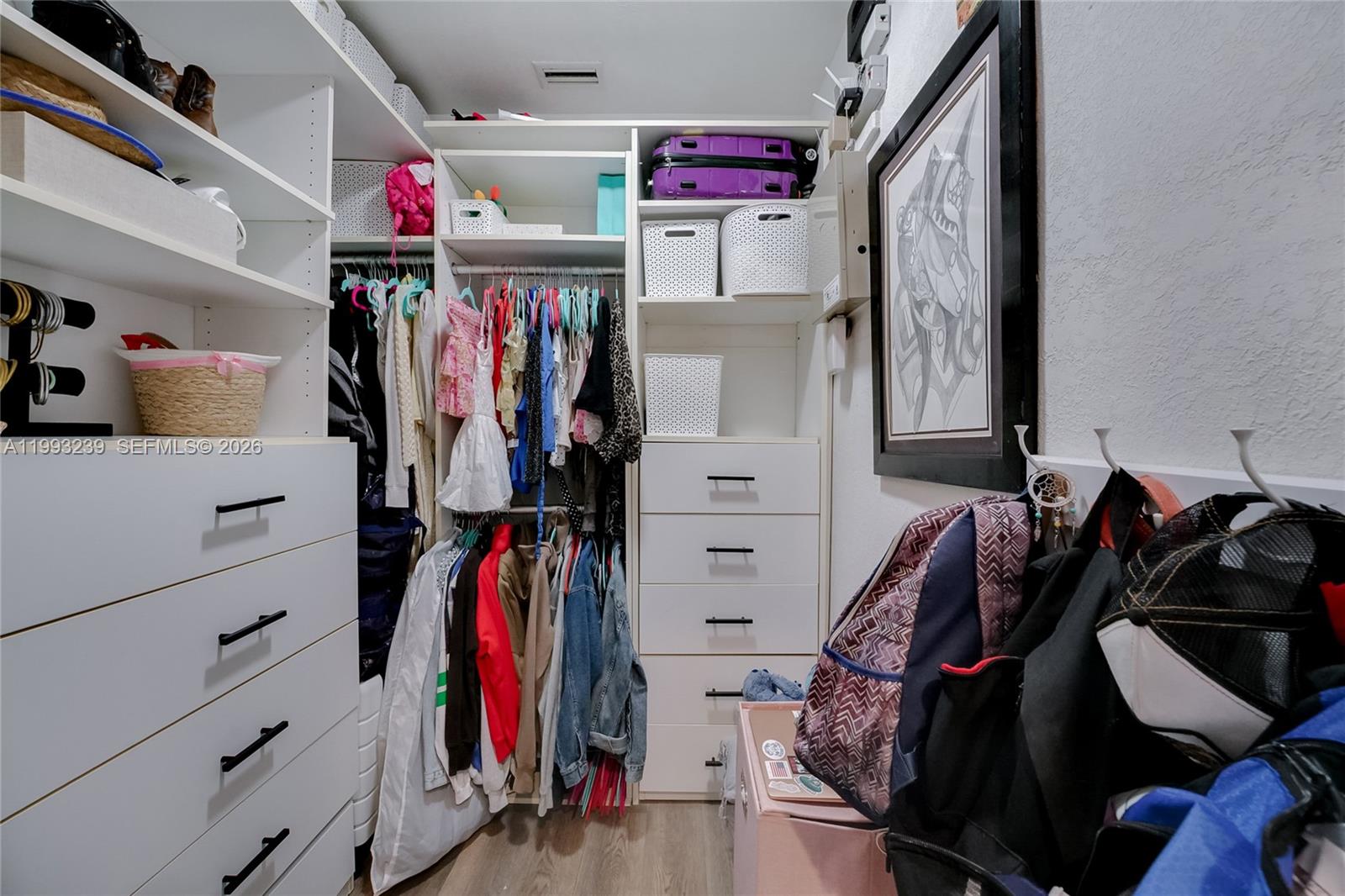 HALLMARK HGTS ESTS 7TH AD - Residential