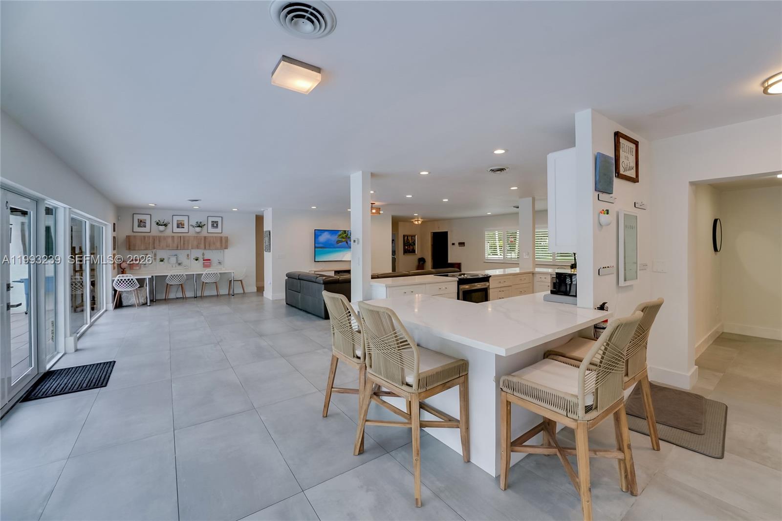 HALLMARK HGTS ESTS 7TH AD - Residential