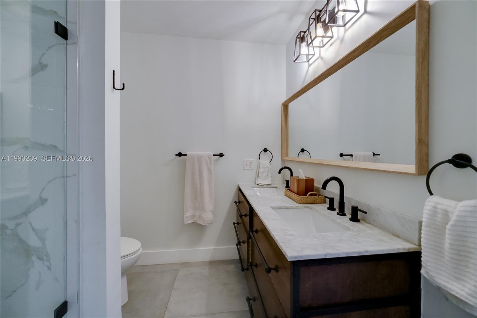 HALLMARK HGTS ESTS 7TH AD - Residential