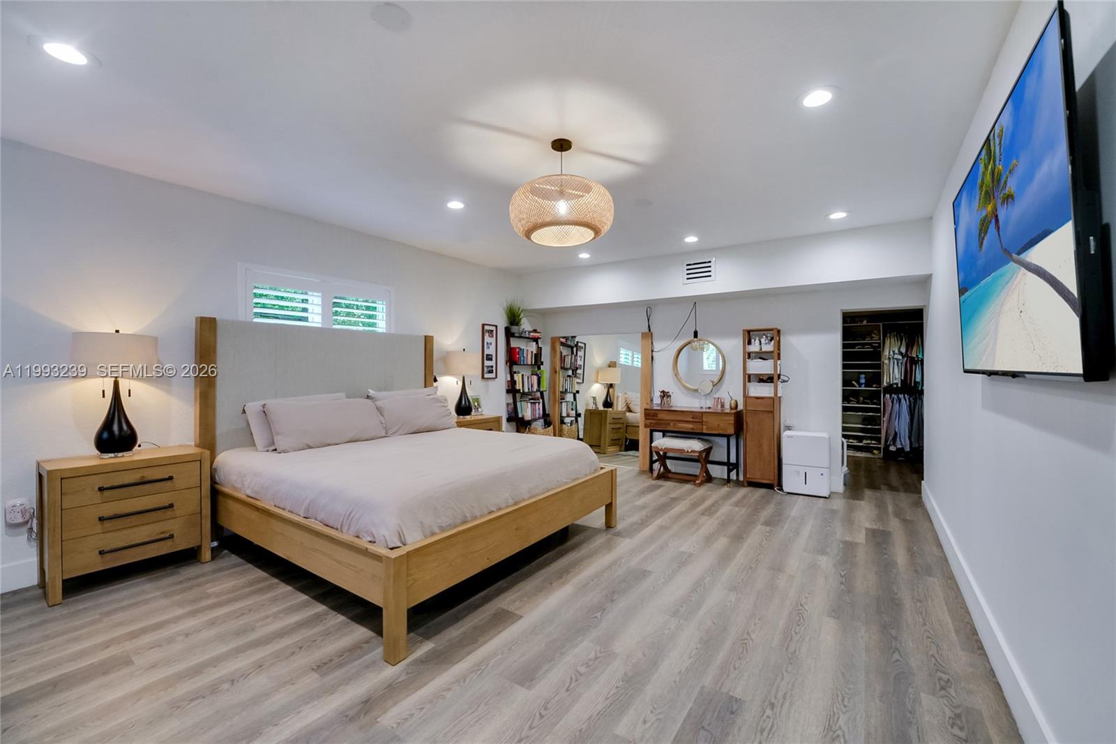 HALLMARK HGTS ESTS 7TH AD - Residential