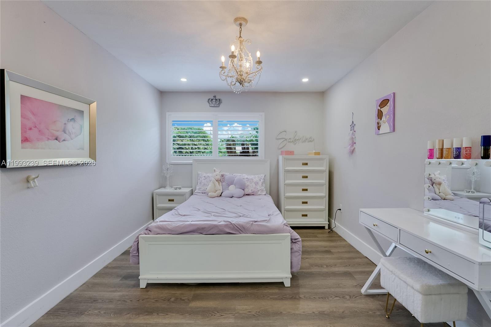 HALLMARK HGTS ESTS 7TH AD - Residential