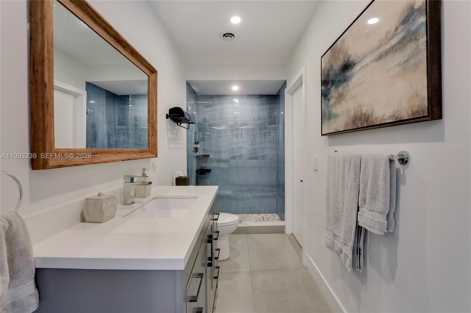 HALLMARK HGTS ESTS 7TH AD - Residential