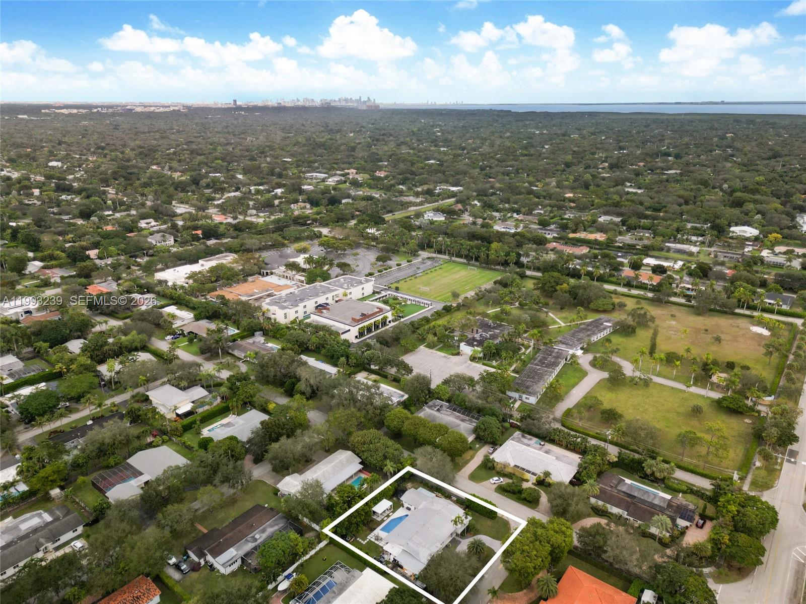 HALLMARK HGTS ESTS 7TH AD - Residential