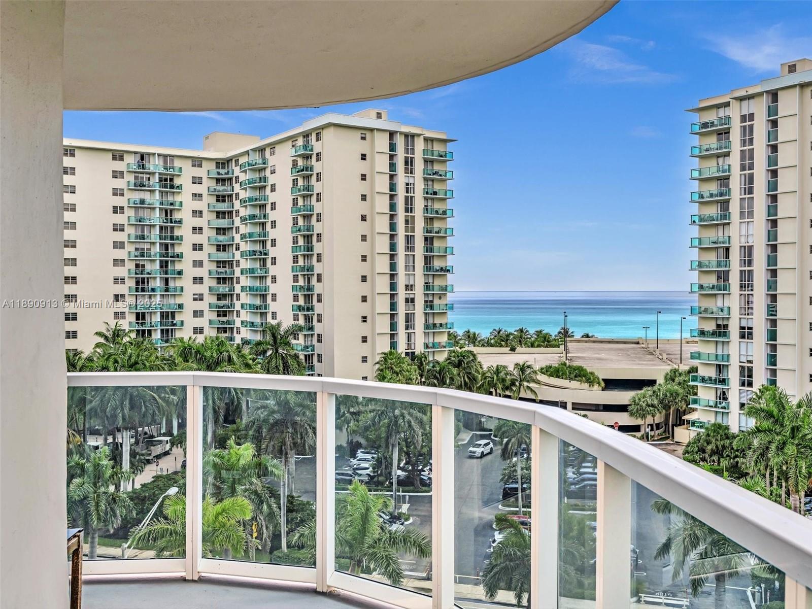 HALLMARK OF HOLLYWOOD CON - Residential Lease