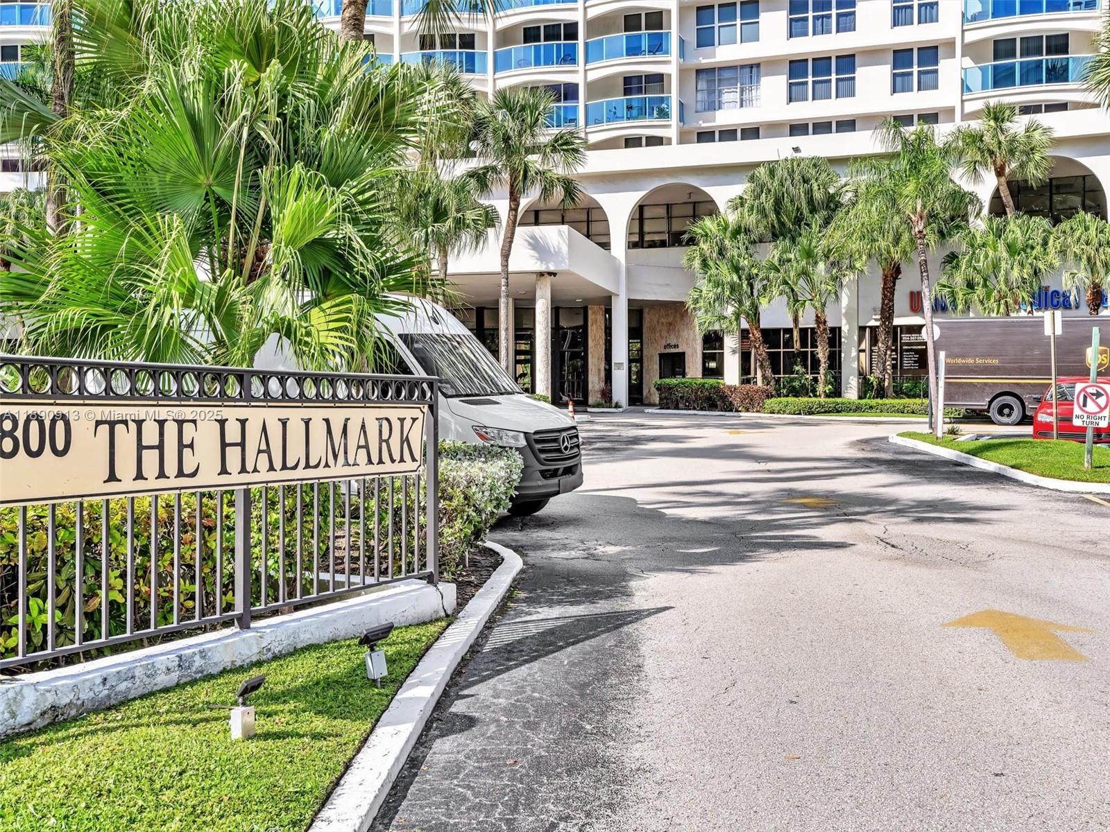 HALLMARK OF HOLLYWOOD CON - Residential Lease