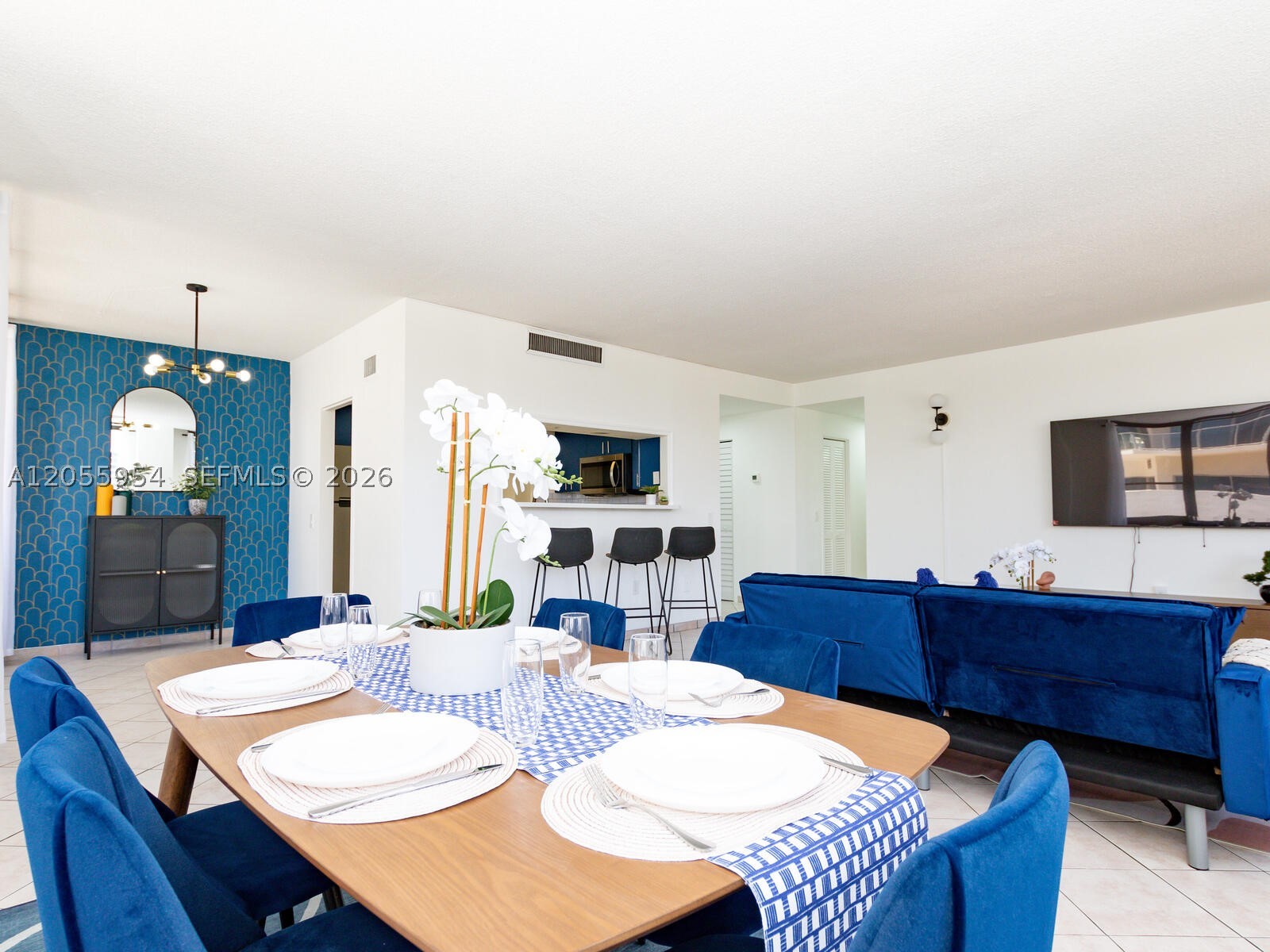 3505 S Ocean Dr 305