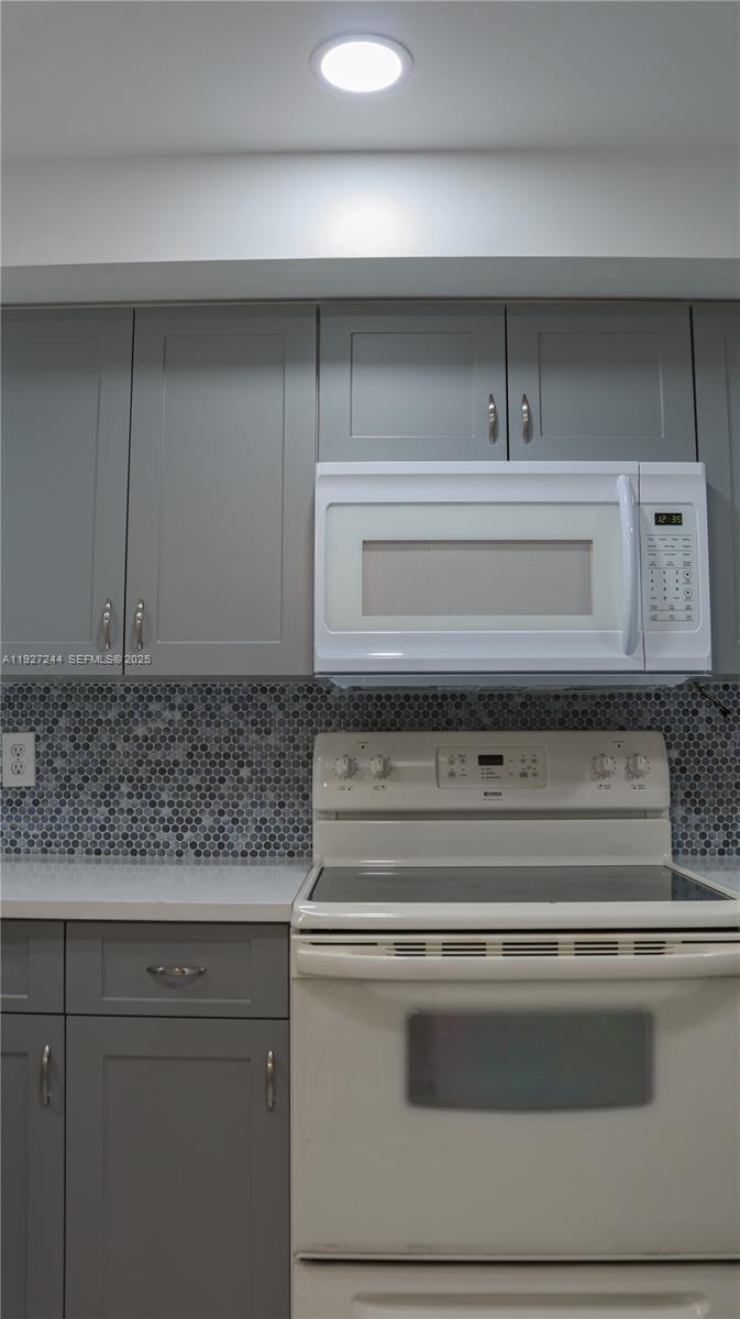 EVERGREEN THREE OF PINE I - Residential Lease