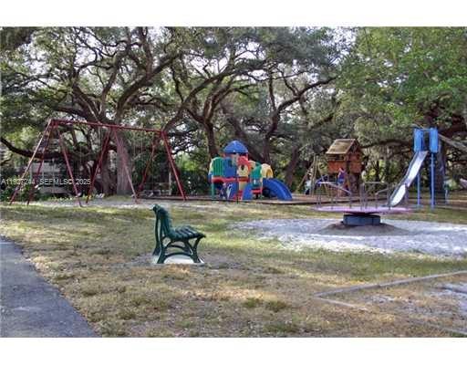 EVERGREEN THREE OF PINE I - Residential Lease