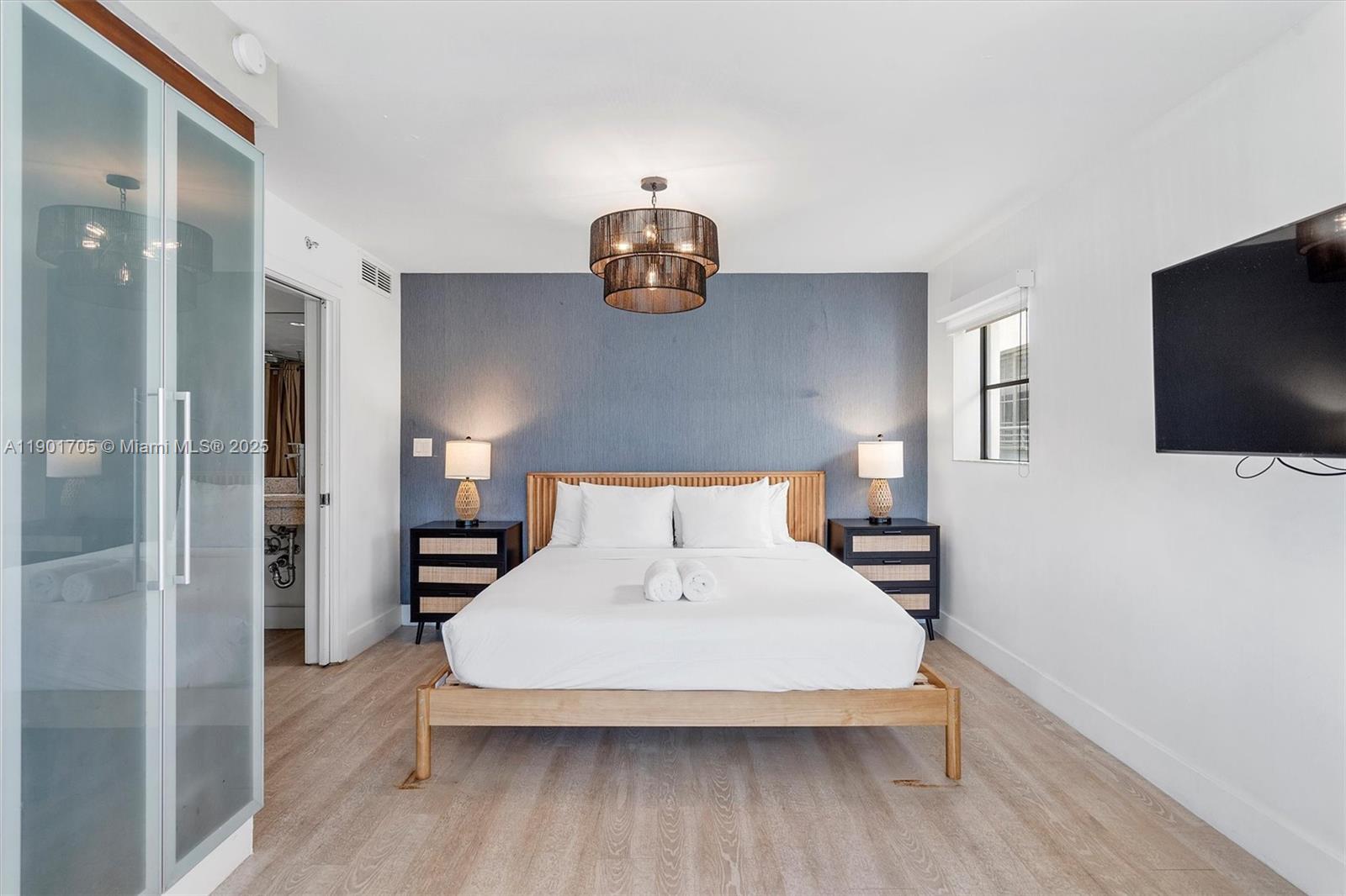 THE STRAND ON OCEAN DRIVE - Residential