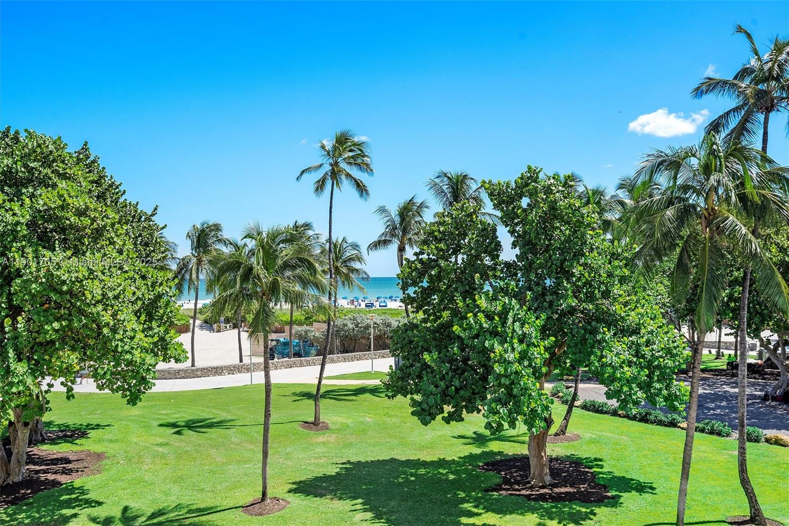 THE STRAND ON OCEAN DRIVE - Residential