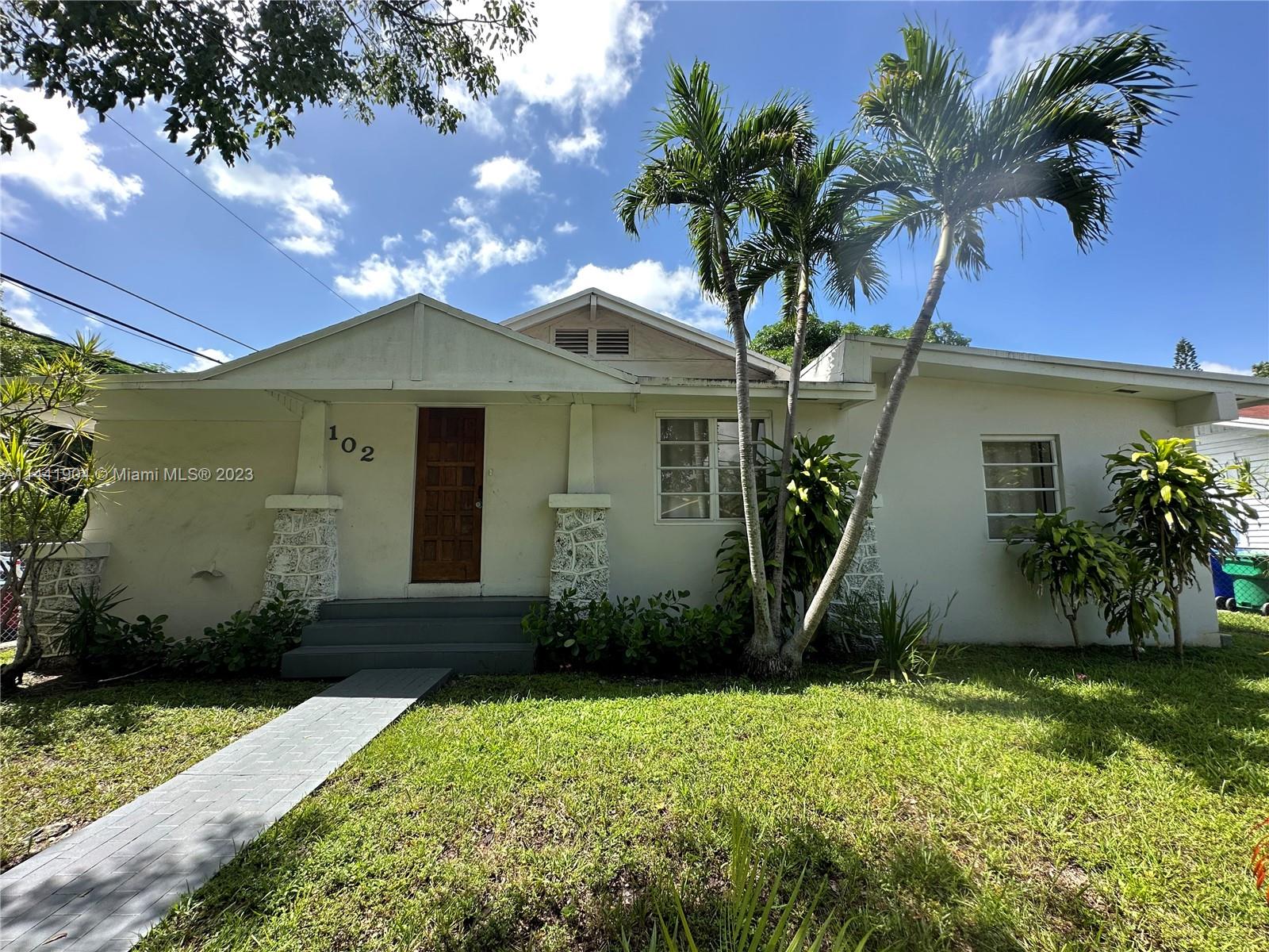 102 Nw 33rd St St, Miami, Broward County, Florida - 4 Bedrooms  
2 Bathrooms - 
