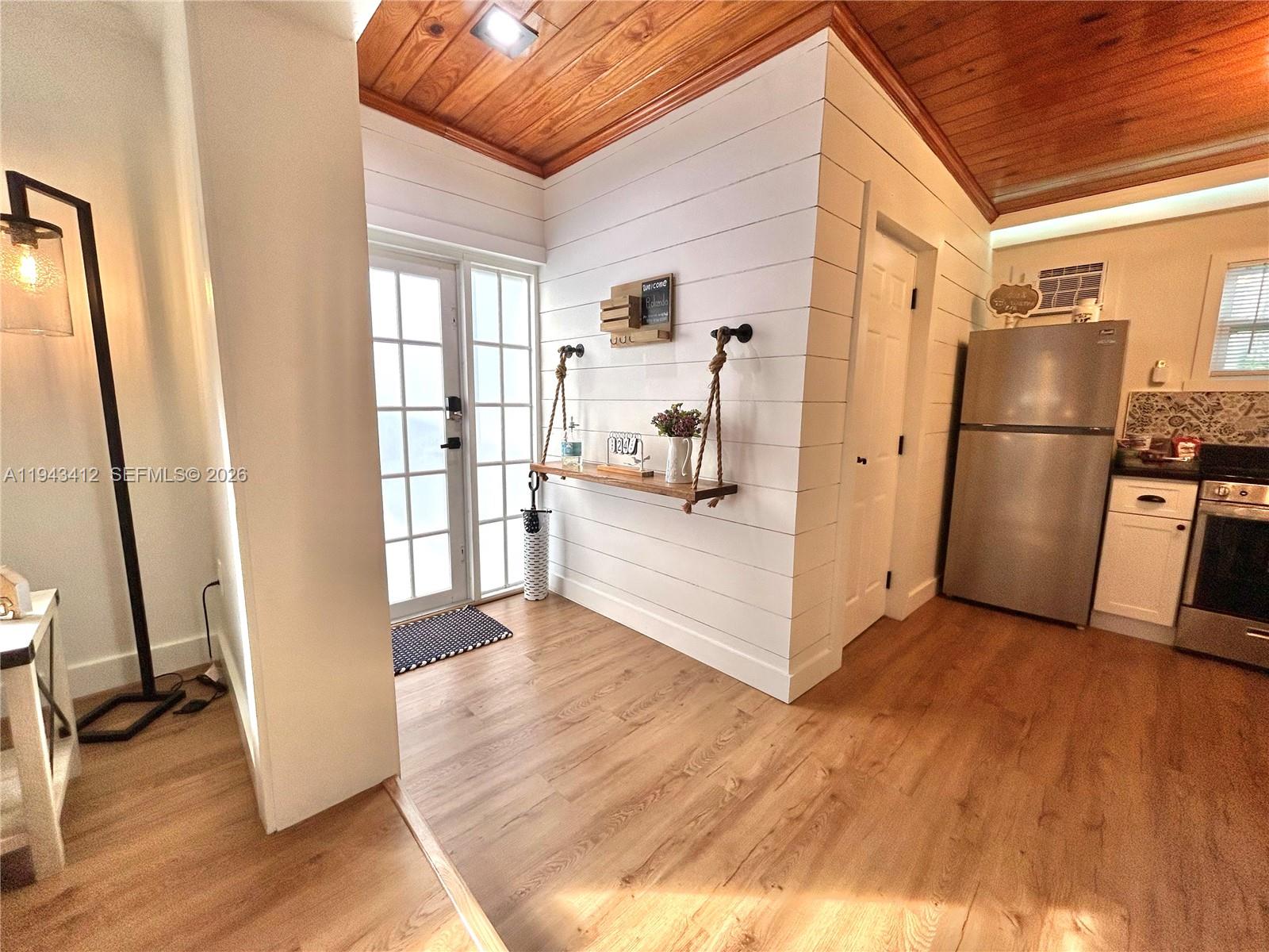 SUNKIST ESTATES A - Residential Lease