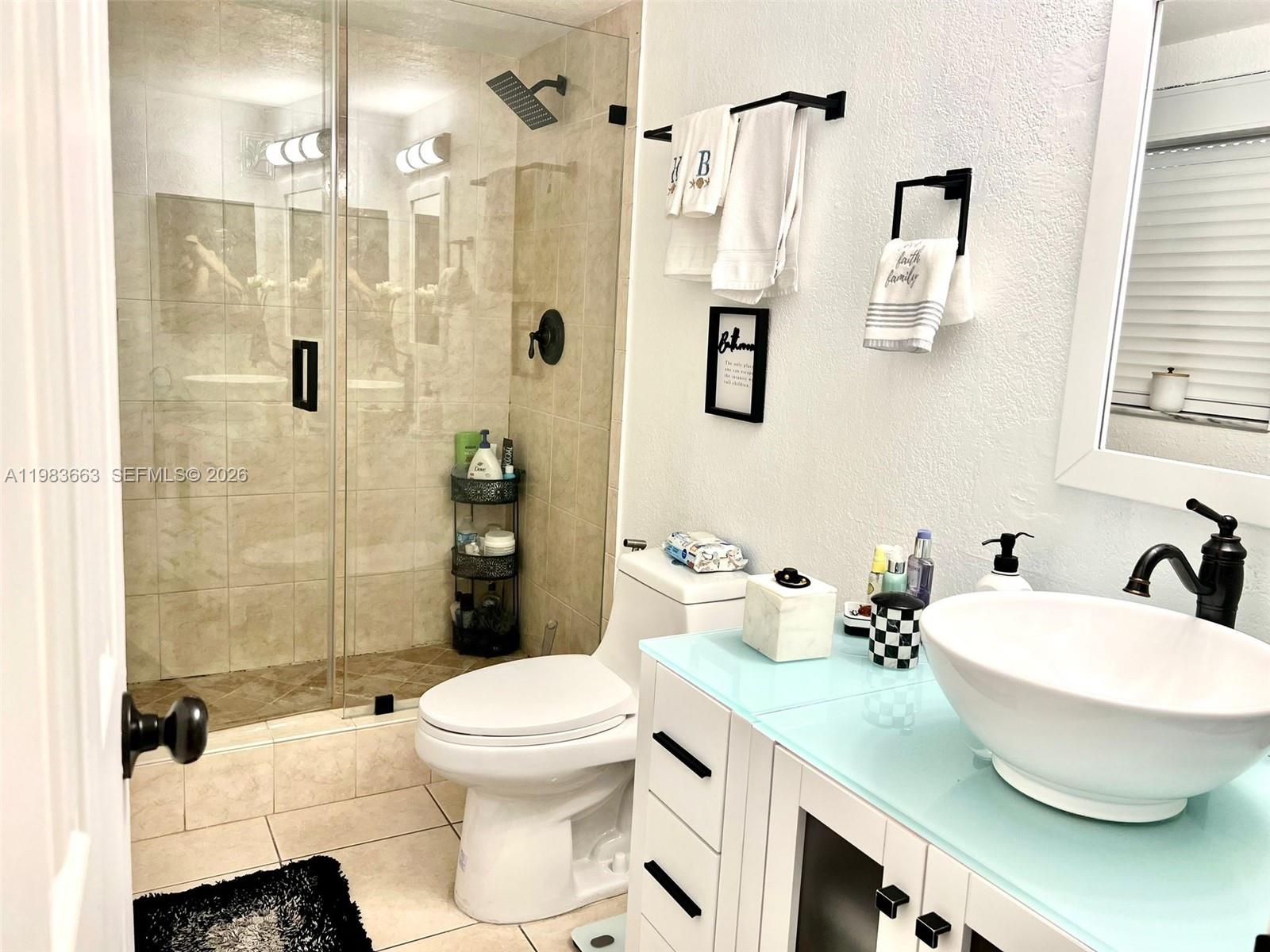 GARDENS AT PEMBROKE LAKES - Residential Lease