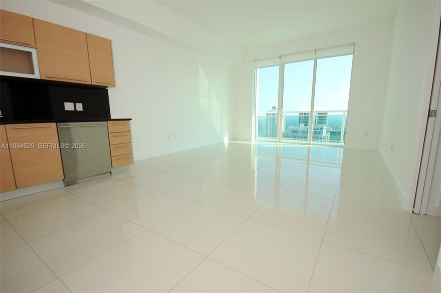 SPACIOUS 1 BEDROOM ON A HIGH FLOOR WITH AMAZING VIEWS AND A LARGE BALCONY. 10 FEET HEIGHT CEILINGS. LOTS OF LIGHT IN THIS UNIT. WHITE CERAMIC TILES THROUGHOUT THE UNIT. WASHER/DRYER INSIDE. ITALIAN CABINETRY KITCHEN ALL EQUIPPED. LUXURY BUILDING CENTRALLY LOCATED. WALK 1 BLOCK TO MARY BRICKELL VILLAGE & BRICKELL CITY CENTER. 2 HEATED INFINITY POOLS. JACUZZI. BRAND NEW GYM. 24/7 FRONTDESK & VALET PARKING. CLUB ROOM. BUSINESS CENTER. CHILDREN PLAYROOM