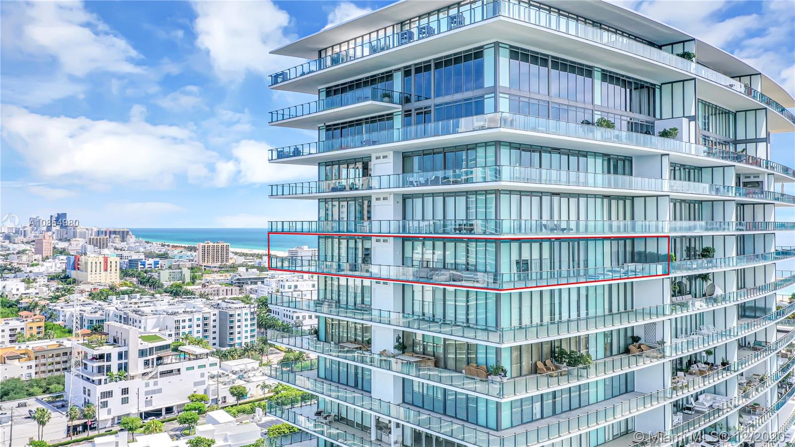 APOGEE CONDO - Residential