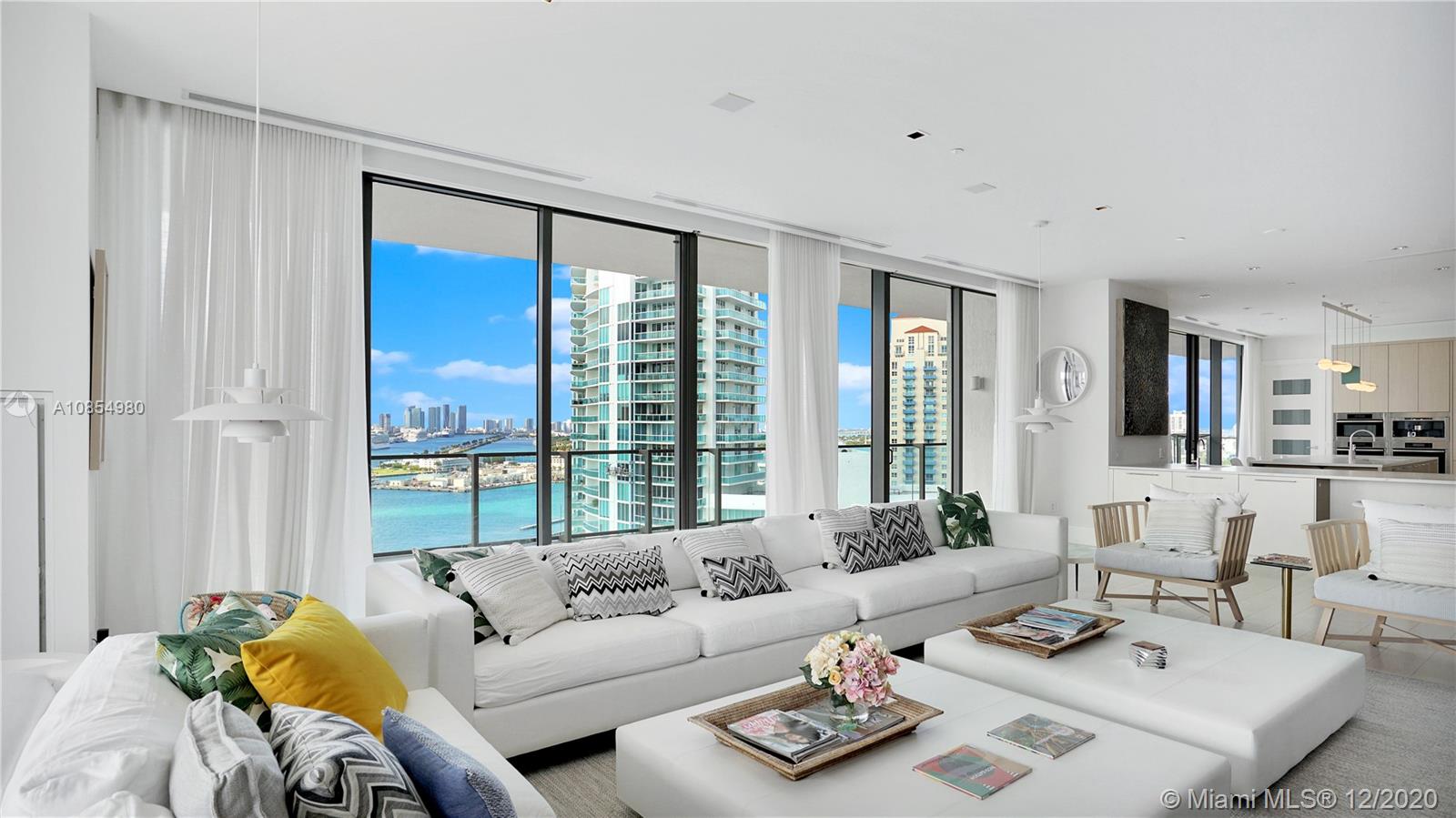 APOGEE CONDO - Residential