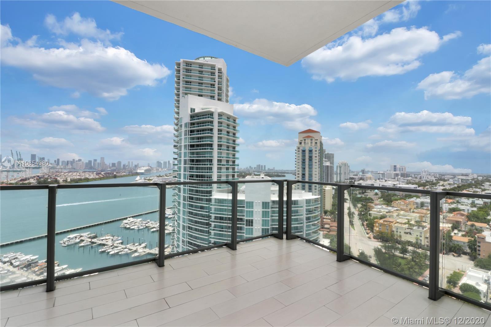 APOGEE CONDO - Residential