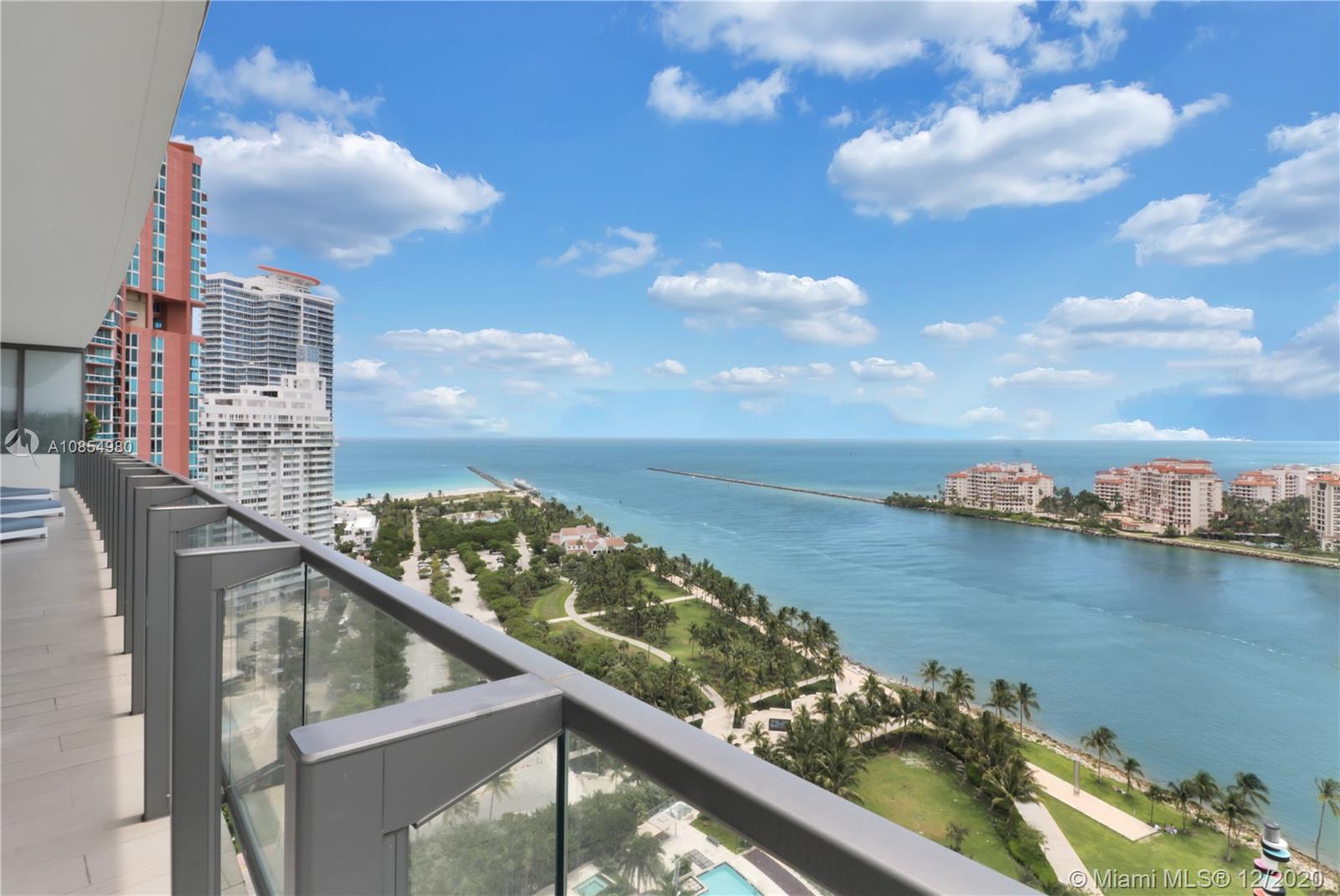 APOGEE CONDO - Residential