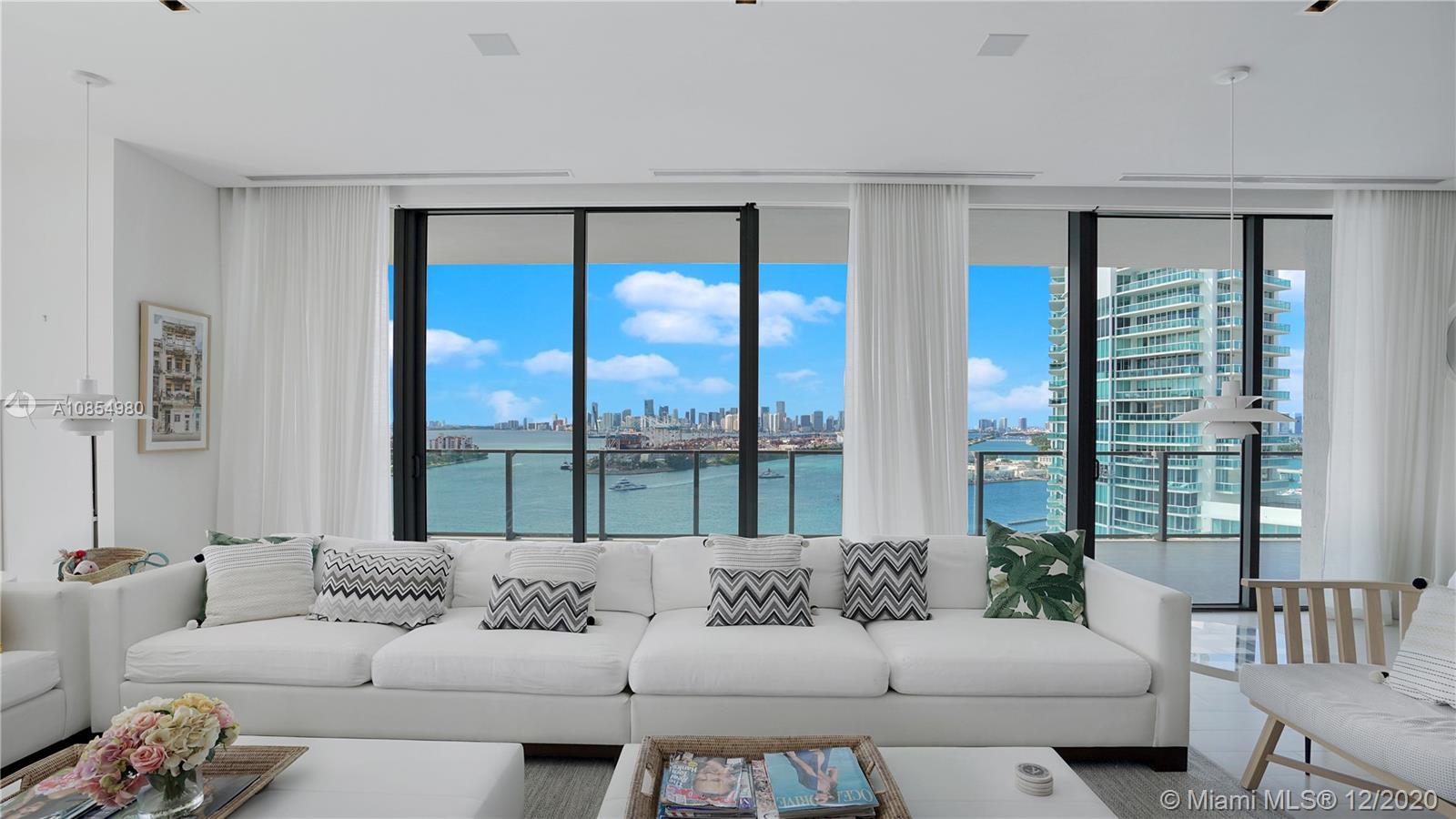 APOGEE CONDO - Residential