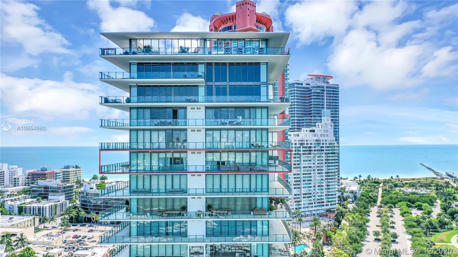 APOGEE CONDO - Residential