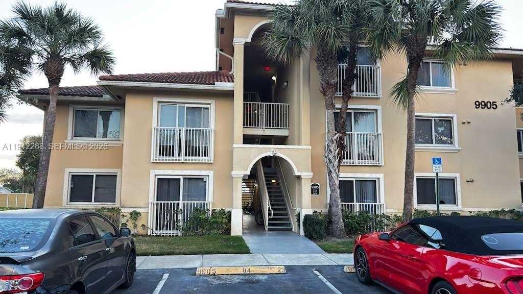 NOB HILL LANDINGS CONDOMI - Residential