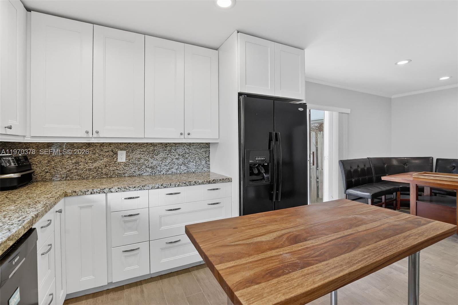 HAWKES BLUFF - Residential