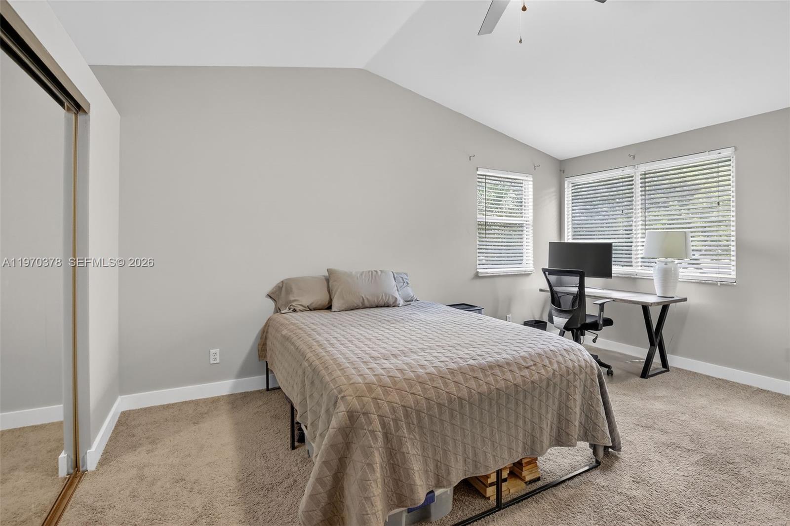 HAWKES BLUFF - Residential