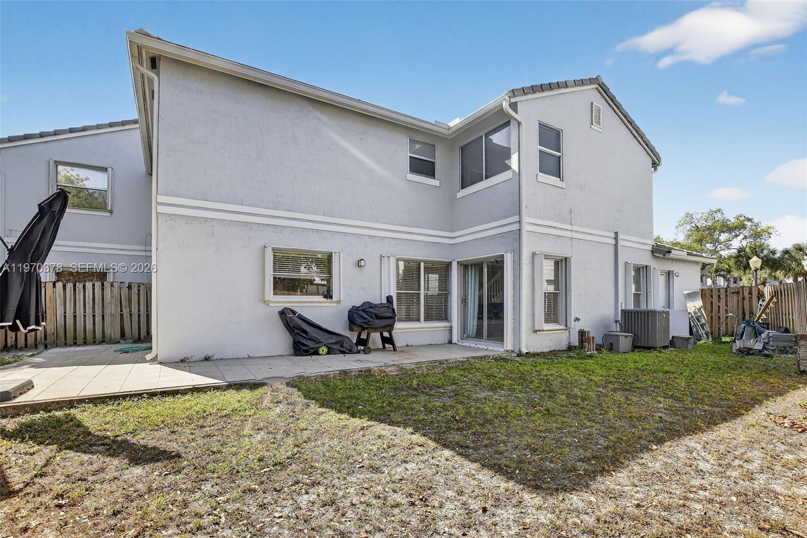 HAWKES BLUFF - Residential