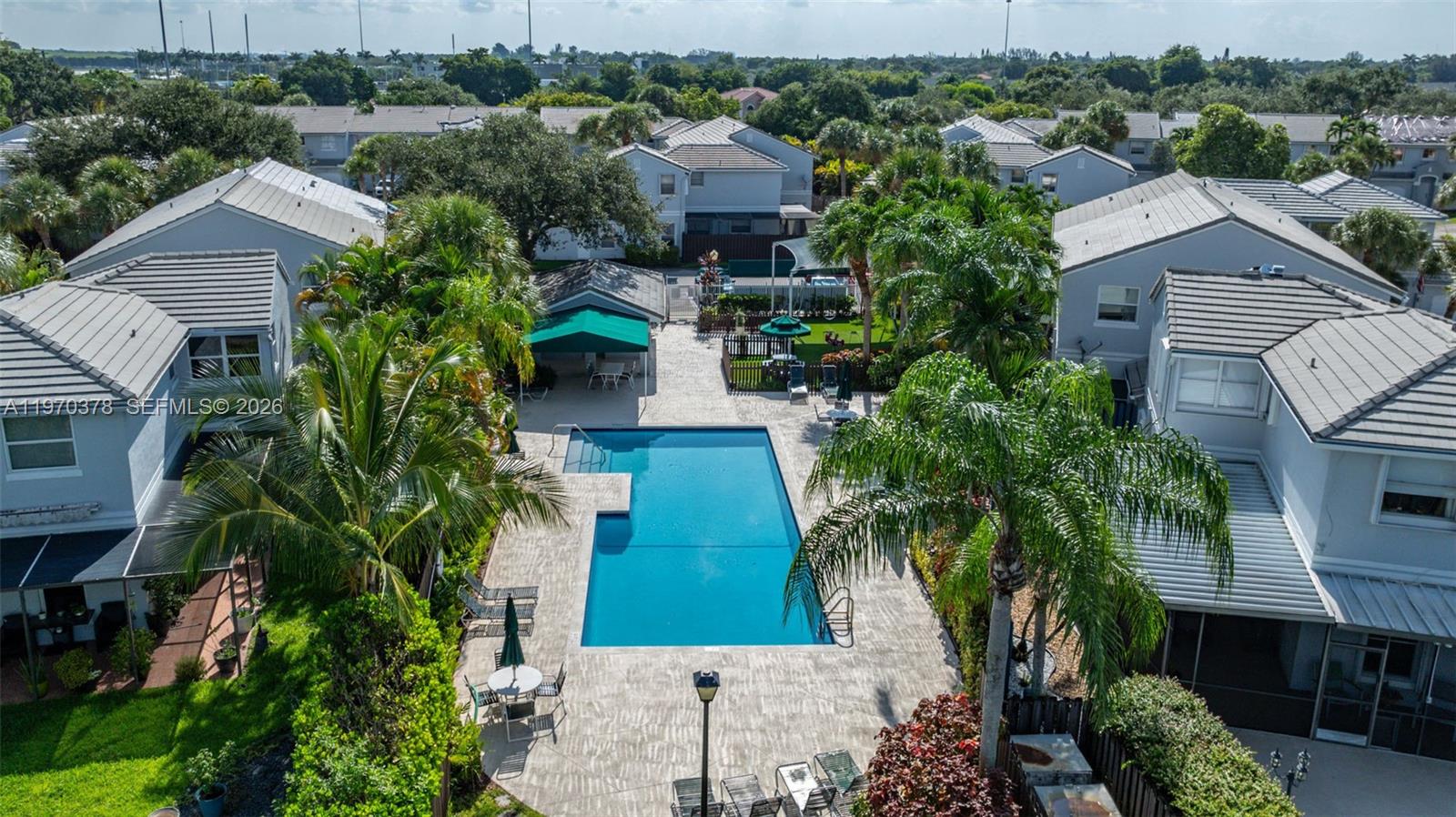 HAWKES BLUFF - Residential