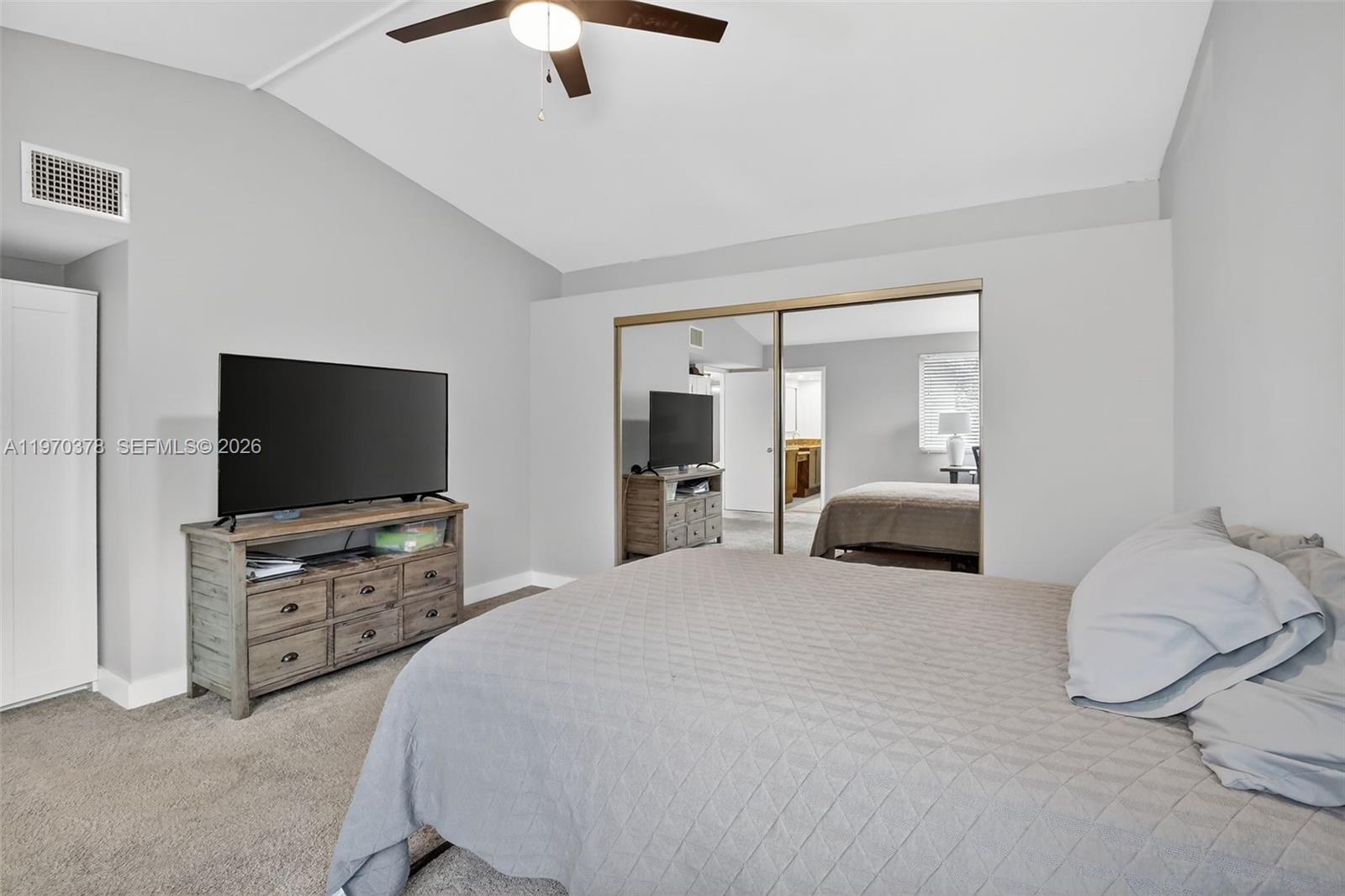 HAWKES BLUFF - Residential