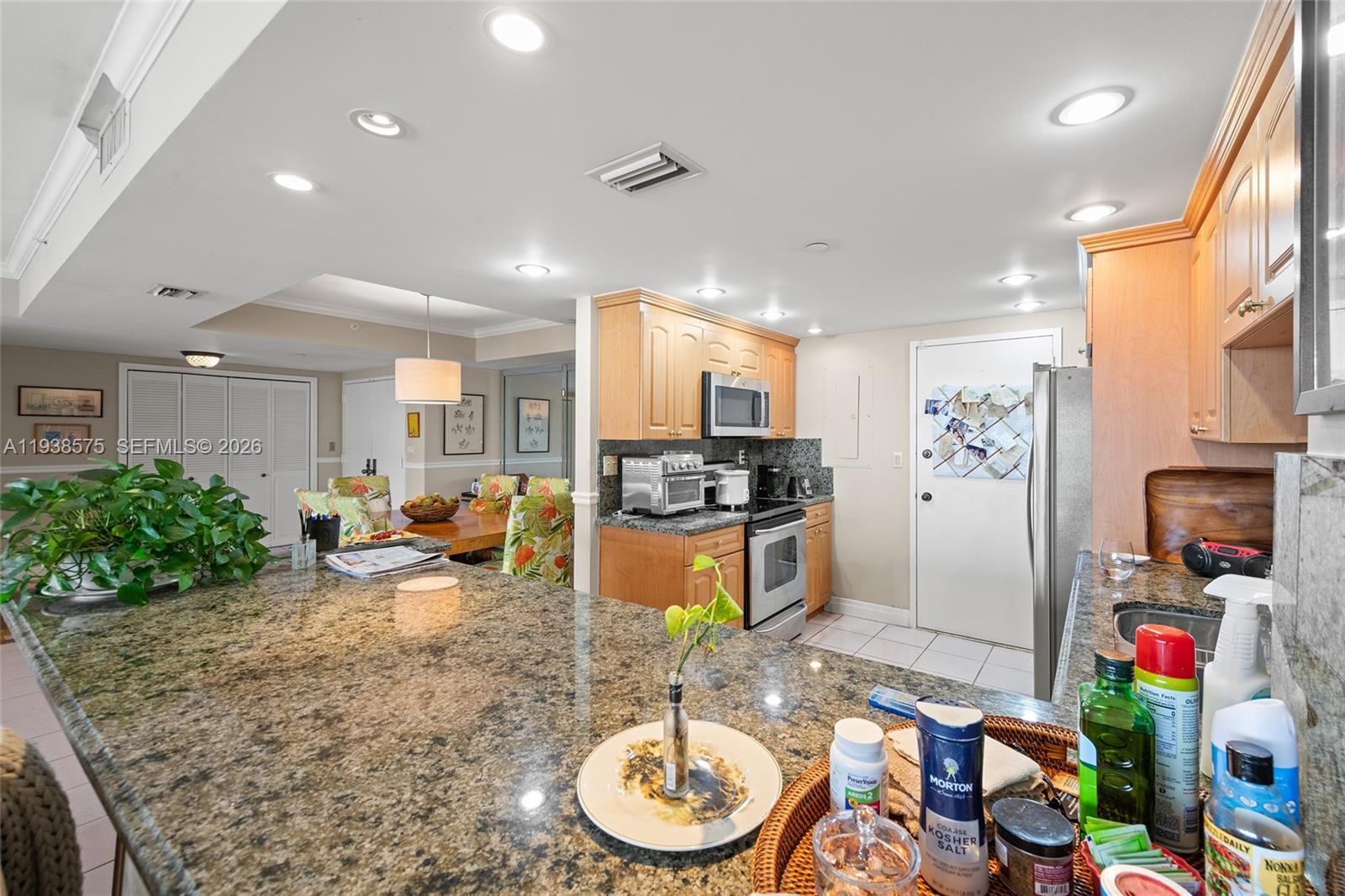 11113 Biscayne Blvd 1554