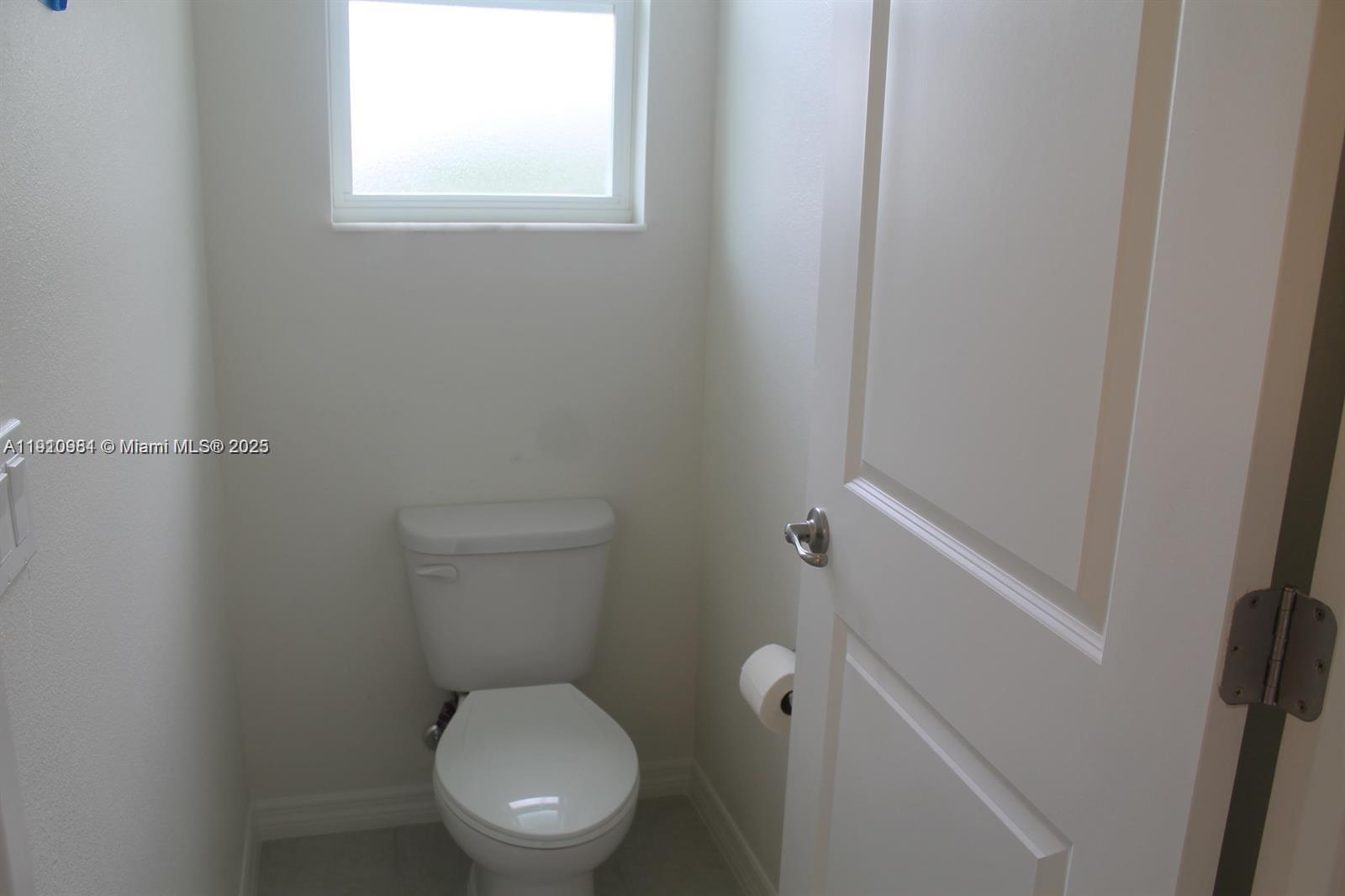 PORT ST LUCIE SECTION 46 - Residential Lease