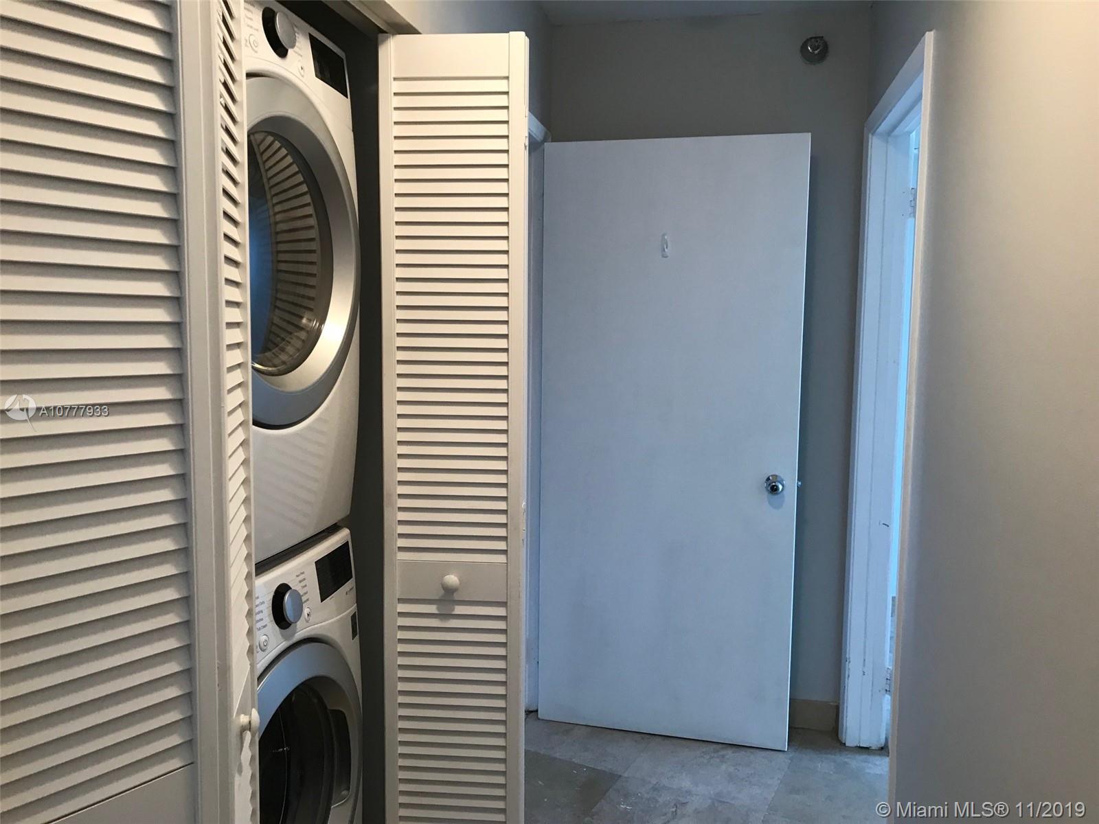 MYSTIC POINTE TOWER 600 - Residential Lease