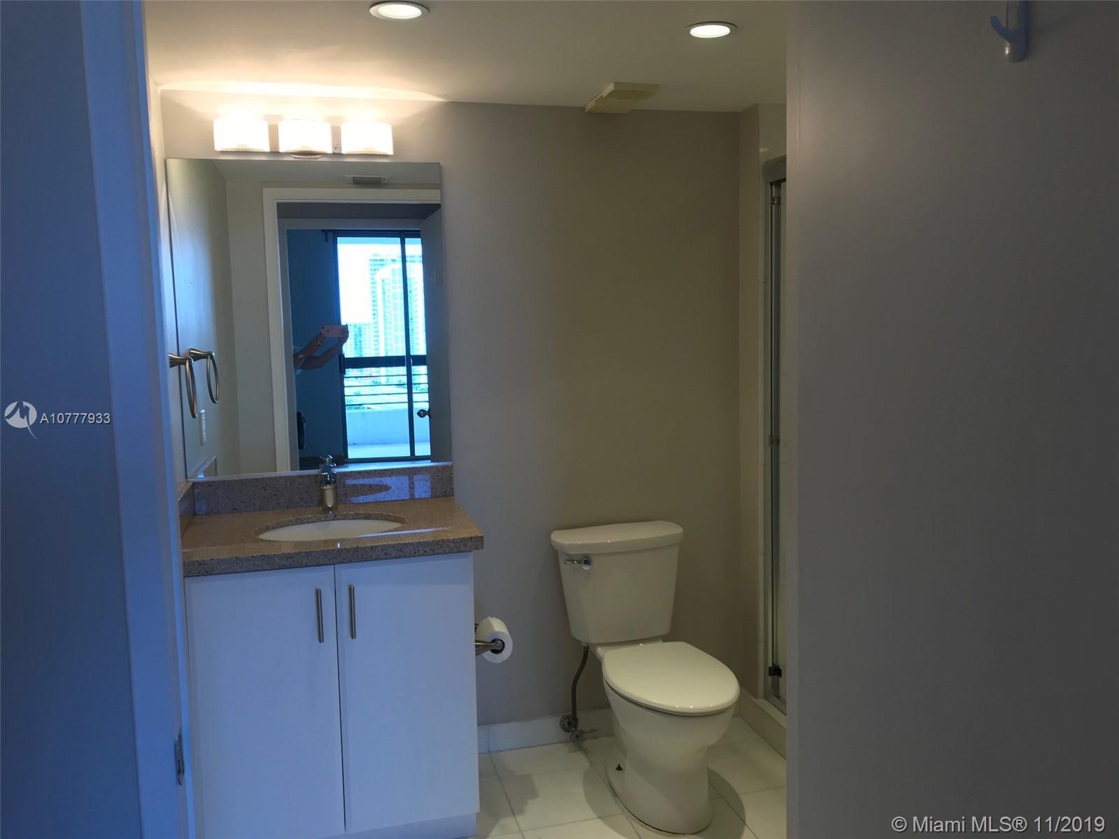 MYSTIC POINTE TOWER 600 - Residential Lease