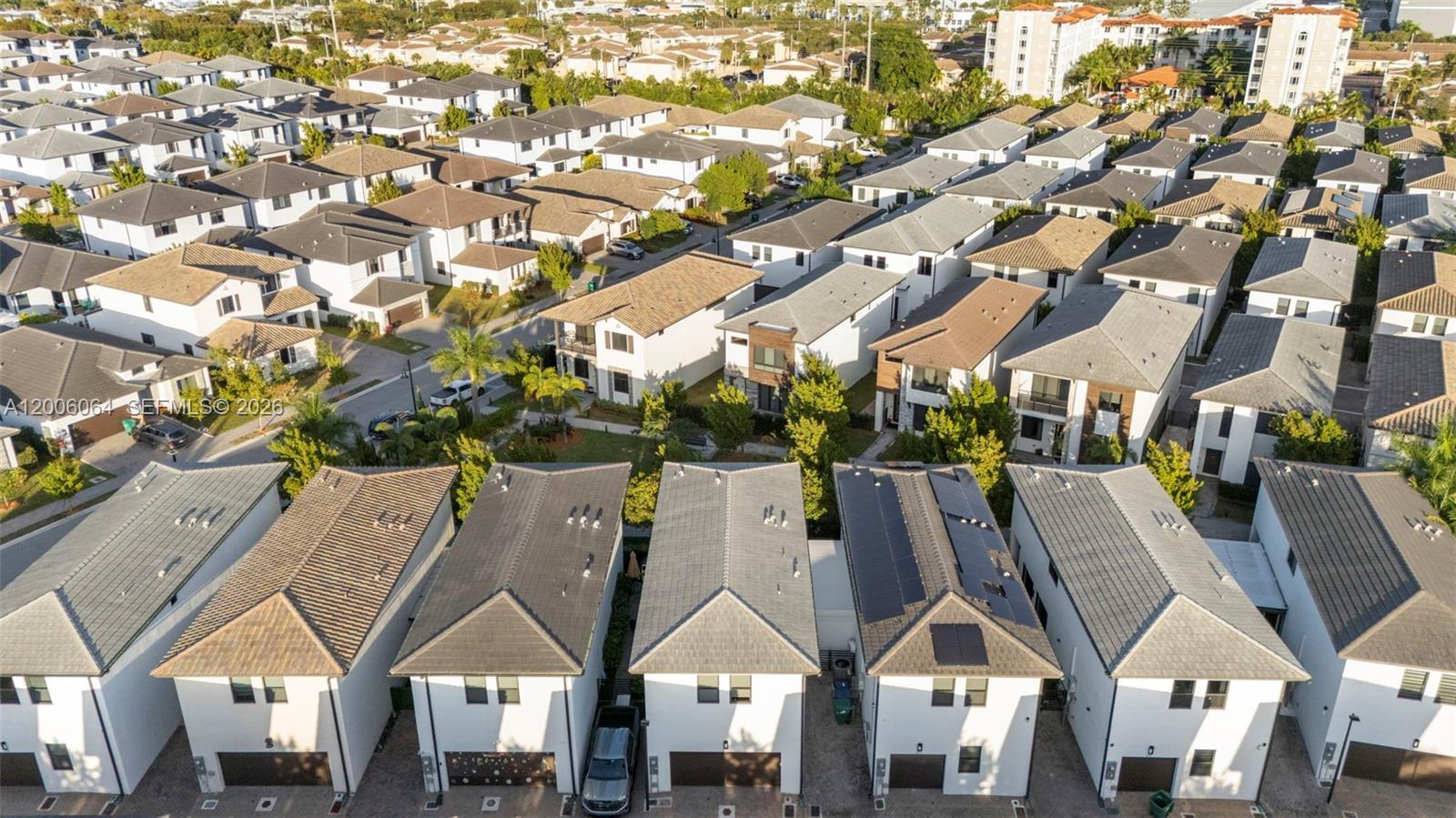 CANARIAS EAST - Residential