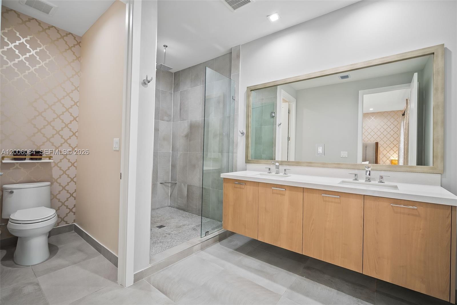 CANARIAS EAST - Residential