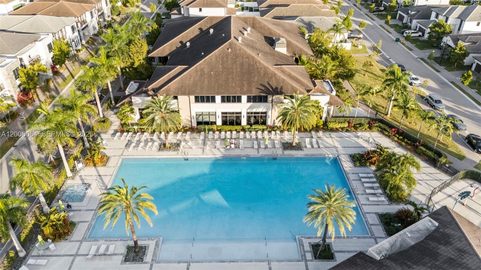 CANARIAS EAST - Residential