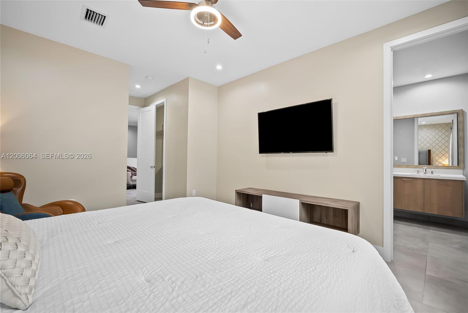 CANARIAS EAST - Residential