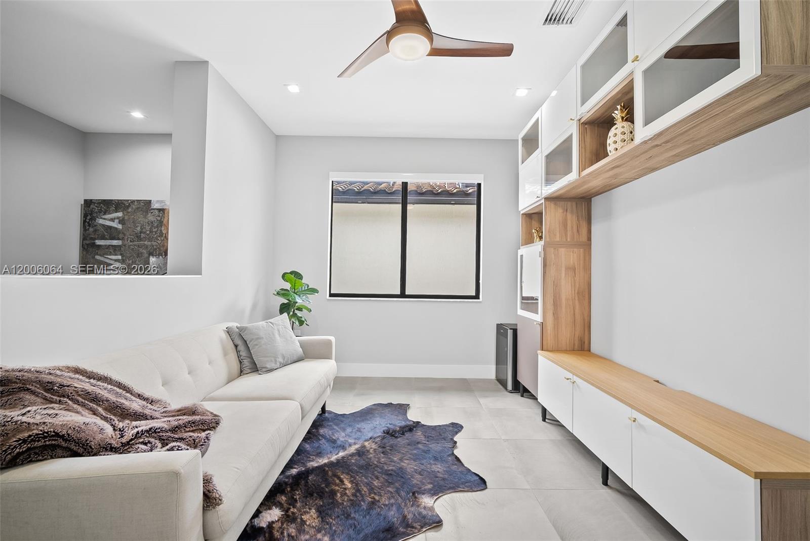 CANARIAS EAST - Residential